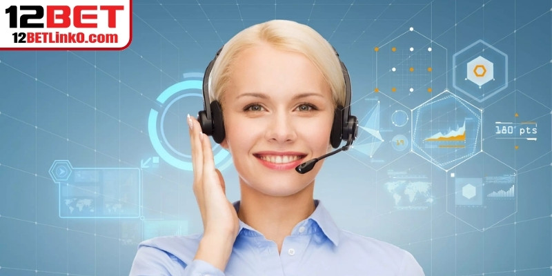 Hotline là lựa chọn tốt khi cần giải quyết vấn đề ngay lập tức 